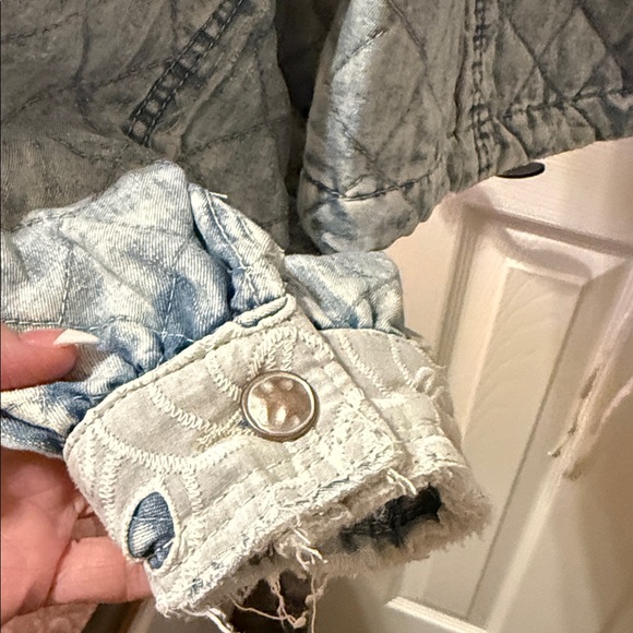 POL Light Blue Quilted Denim Jacket with White Lace Trim - Picture 7 of 7